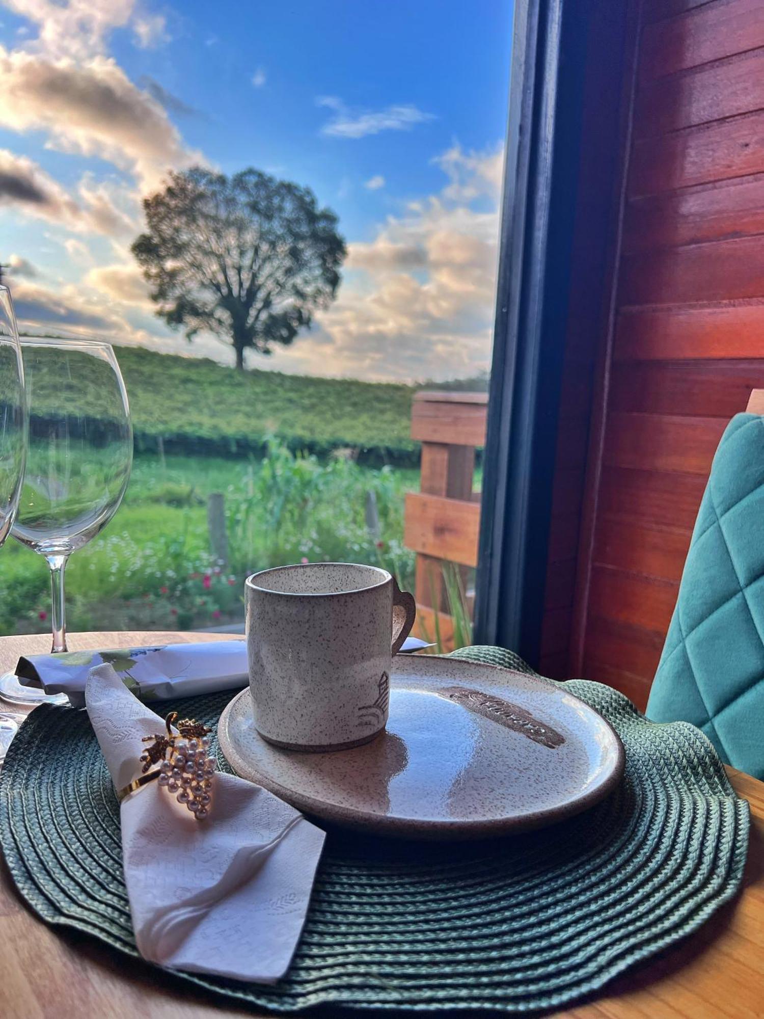 Capanna Del Vale - Um Refugio No Vale Dos Vinhedos Com Experiencia Exclusiva De Degustacao Na Vinicola Dom Candido Bento Gonçalves Exterior foto