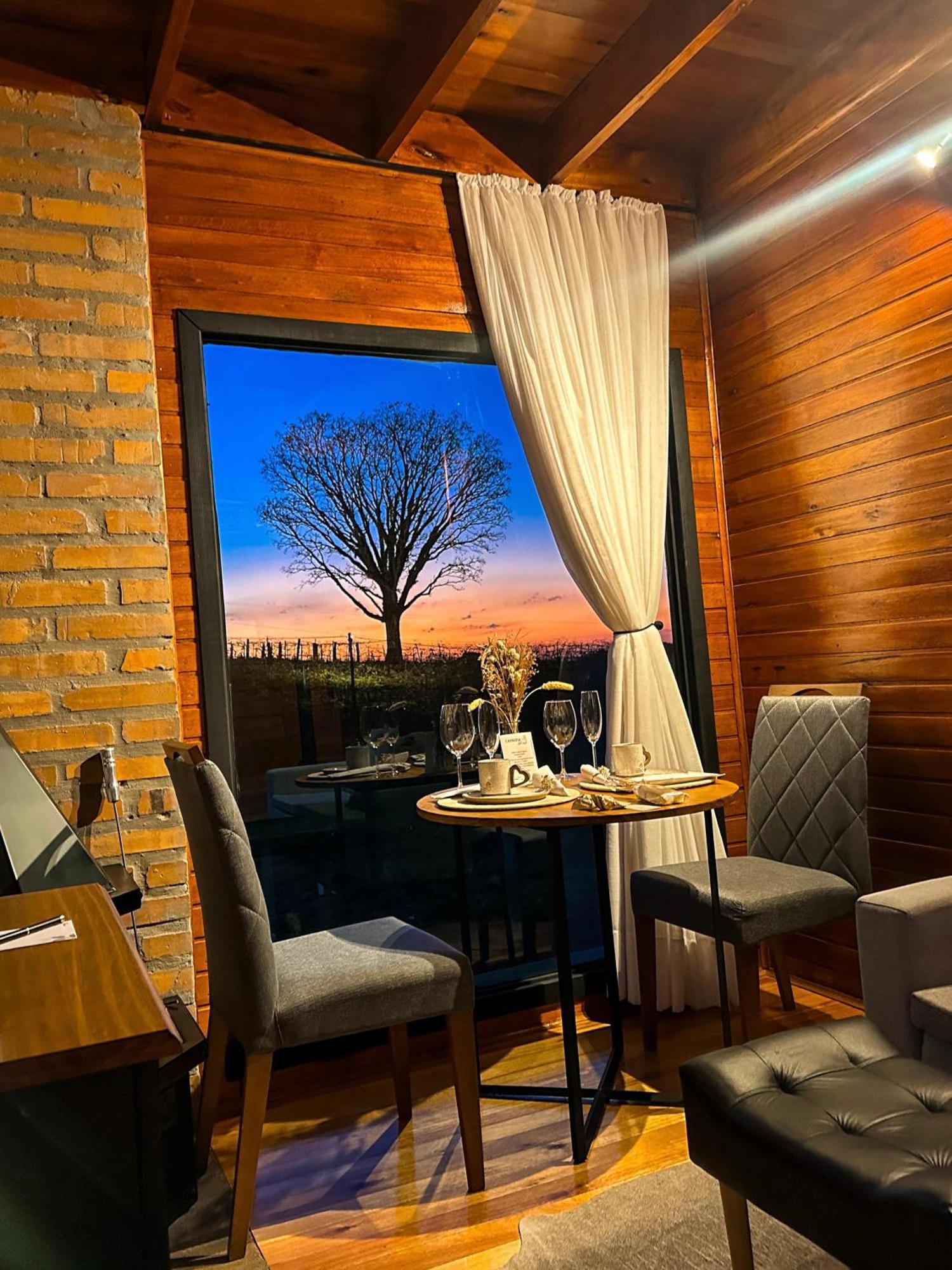 Capanna Del Vale - Um Refugio No Vale Dos Vinhedos Com Experiencia Exclusiva De Degustacao Na Vinicola Dom Candido Bento Gonçalves Exterior foto
